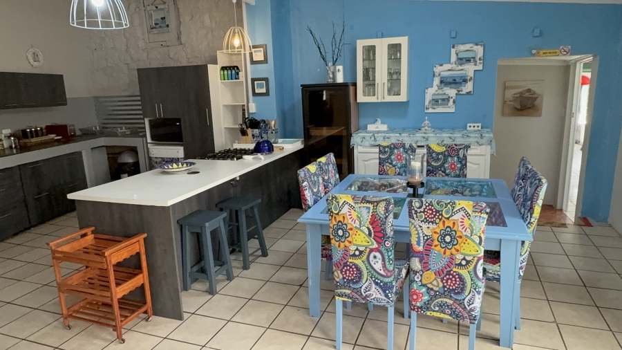 4 Bedroom Property for Sale in Stilbaai Oos Western Cape